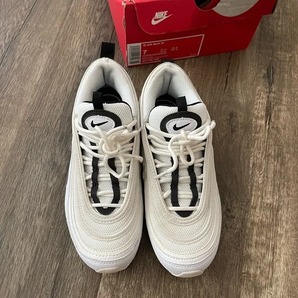 Nike Air Max 97 Summit White Black Sneakers Tennis Shoe 7 6.5 - Picture 3 of 10